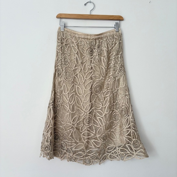 Vintage Silk lace midi skirt - Picture 7 of 7